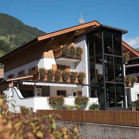 Hotel Garni Grünau St. Martin in Passeier Exterior foto
